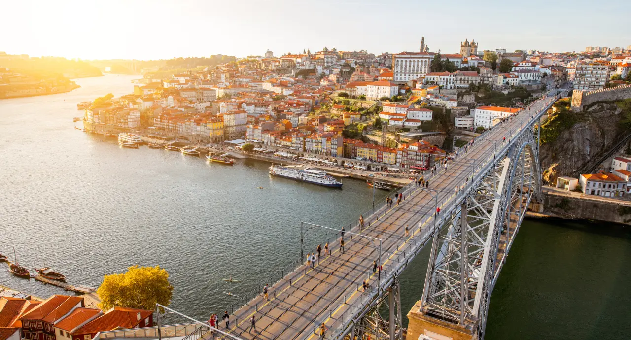 Best Time to Visit the Eastern Algarve